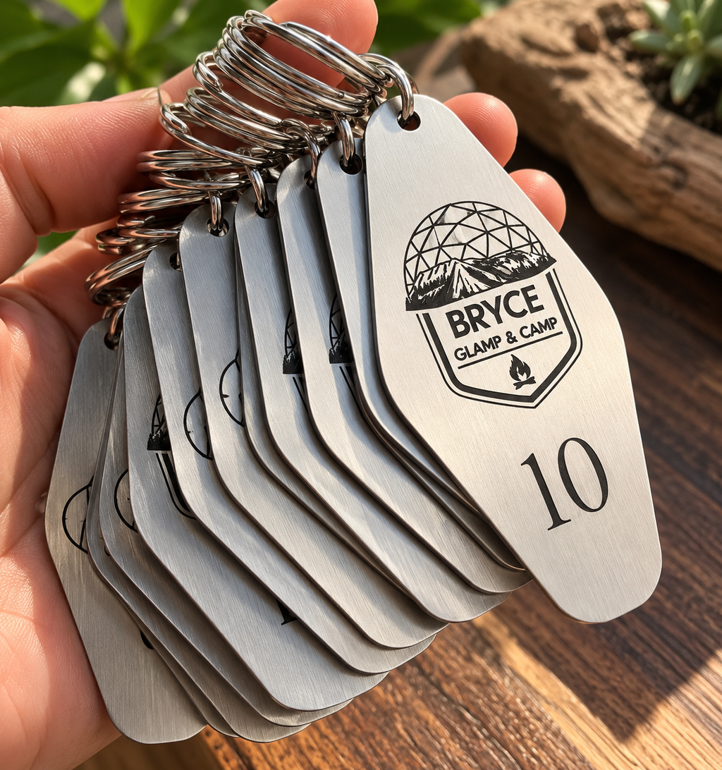 Custom Engraved Metal Keychain - Motel Style