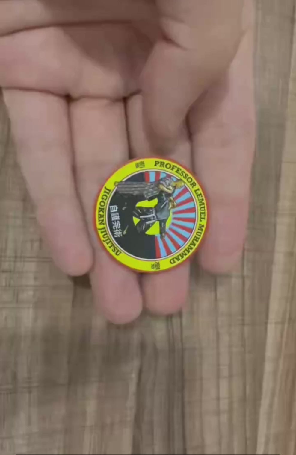 Pin's en émail personnalisé